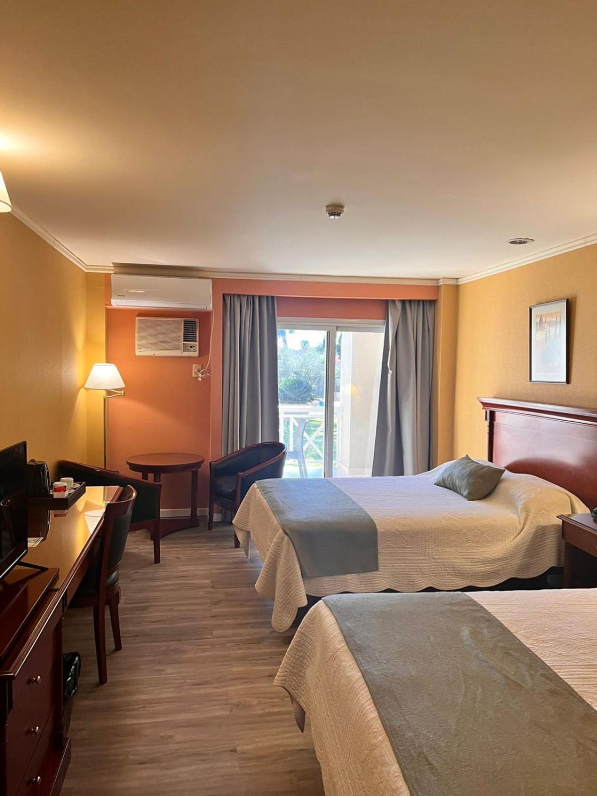 Condado Hotel Casino Santo Tome Luaran gambar